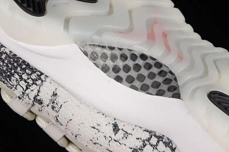 All categories Air Jordan Jordan series basketball shoes Air Jordan 11 F version Air Jordan 11 Low SE "Snakeskin" AJ11 Joe 11 white snake pattern first layer genuine carbon CD6846-002